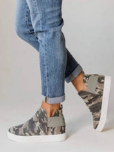 Load image into Gallery viewer, Camo sneaker wedge